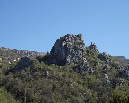 186_DSCF9258 Rougon et son « château »