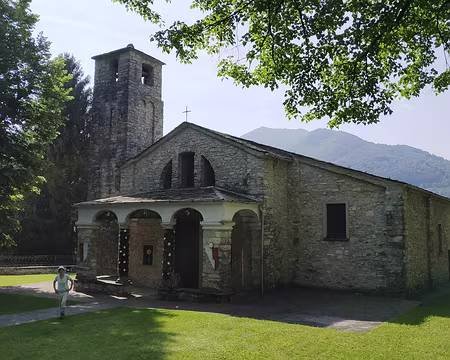 IMG_20220513_100558 En peu avant Lanzo d'Intelvi