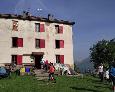 IMG_20220515_082916 Rifugio Murelli : Pas d'eau mais charcuterie et raviolis aux cèpes excellents.