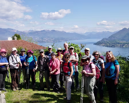 P025 Le groupe au complet avant Magognino