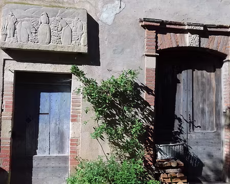 065 La maison de Marcel Lenoir (1872-1931), peintre de l’Ecole de Montparnasse, qui a vécu à Bruniquel de 1915 à 1921