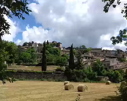 077 Ce village quercynois étagé à flanc de colline est classé Grand Site d’Occitanie et figure dans la liste des Plus Beaux Villages de France