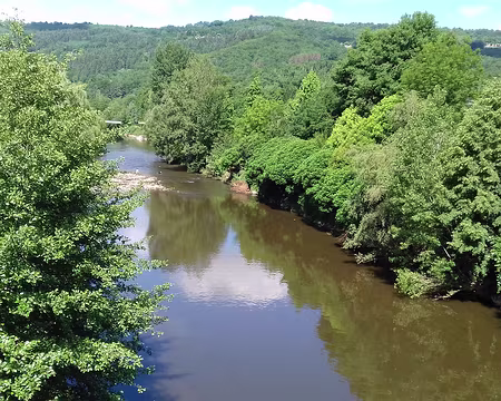 145 L’Aveyron vue depuis le pont