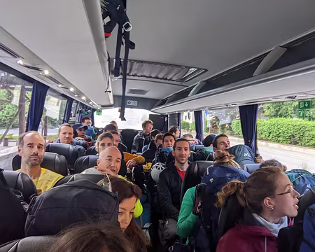 2022-06-04_08-00-46-20220604-08h00m46s-PXL_20220604_060046729-V3-V1 Le grand bus c'est bien, mais la navette c'est nettement plus intime