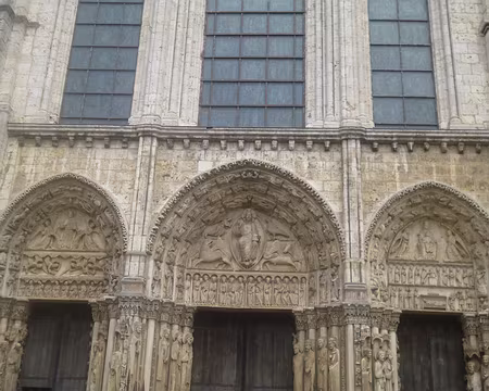 P1150288 Le portail royal