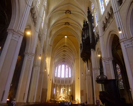 P1150290 Nef basilicale