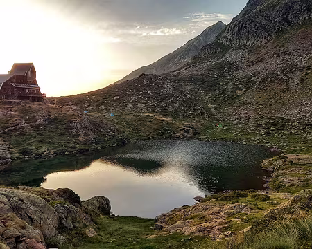 005 Lun. 25 juil. 22. Refuge du Pinet à 7h20.