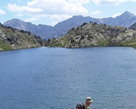 025 Estany de Sotllo 2360 m. Vue sur le Monteixo.
