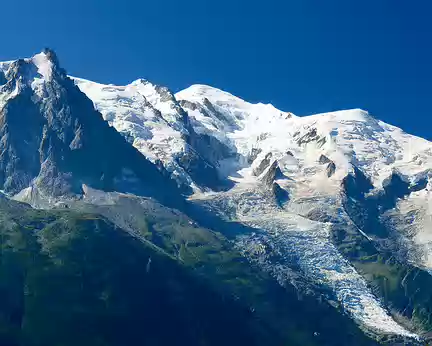 20220724-11h21m45s-P1120820-V3 Aiguille du Midi et massif du Mont-Blanc.