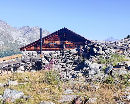 20220803-09h32m01s-20220803_093200-V3 bergerie