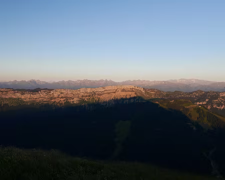 P1120657 Vue sur la Vanoise, Belledonne et les Grandes Rousses.