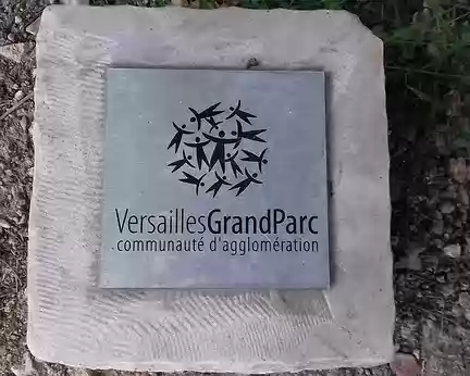 018 La Communauté d’Agglomération Versailles Grand Parc (CAVGP), créée en 2002, comprend dix-huit communes