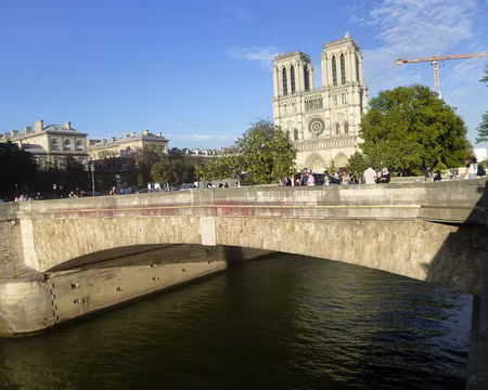 P1150435 Petit Pont (1853)