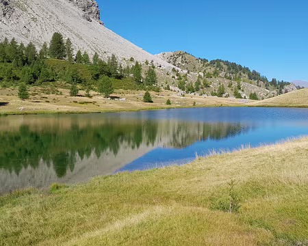 RC Queyras (23) Le lac du Lauzet au petit matin