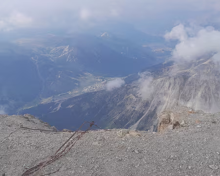 RC Queyras (43) Depuis le Mont Chaberton, vue sur Montgenèvre, et Briançon au loin.