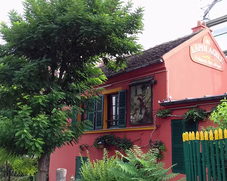 035 Le célèbre cabaret du Lapin Agile (seconde moitié du XIXème siècle) était autrefois fréquenté par les artistes montmartrois