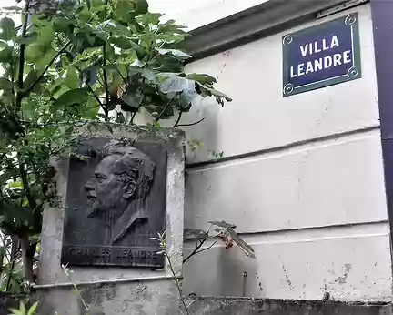 039 L’entrée de la villa Léandre créée en 1926 au n° 23 de l’avenue Junot