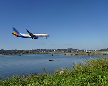 DSC00333 Piste d'aterrissage de l'aeroport de Corfou