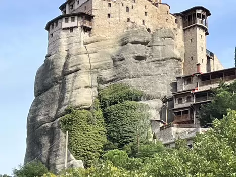 Monique Monique M, détail sortie