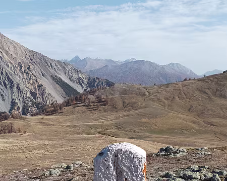 051 et verso croix savoyarde à l’E