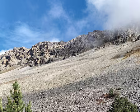 008 Dans le Vallon aux pieds de la Crête de la Charmette.