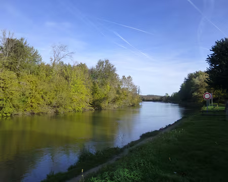 P1150842 La Marne à Germigny-l'Evêque