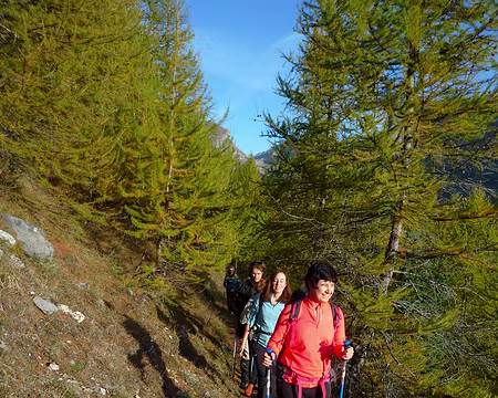 P1310894 Nous quittons le refuge sac léger