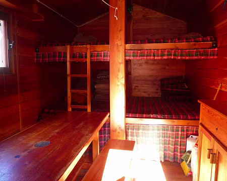 P1310913 Très confortable ma foi (8 places)