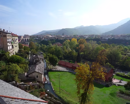 P1320042 Dronero au passage