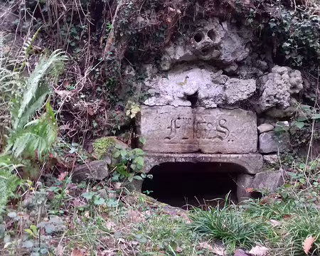 037 La fontaine Sanguinède (Denecourt, 1852) dans la vallée de la Solle