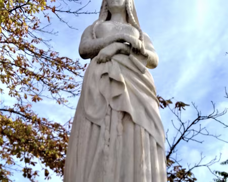 019 Sainte Geneviève, sainte patronne de Paris, de Nanterre, et … des gendarmes