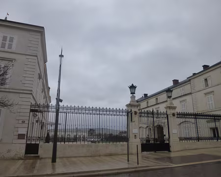 P1160114 Maison Moët et Chandon et son Orangerie