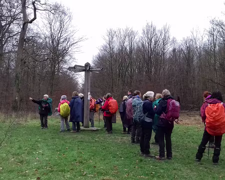 032 Le château du Val, c’est par là