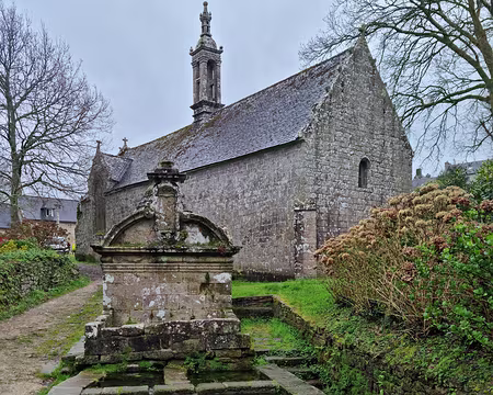 26 Chapelle N.D. de Bonne Nouvelle à Locronan Chapelle N.D. de Bonne Nouvelle à Locronan
