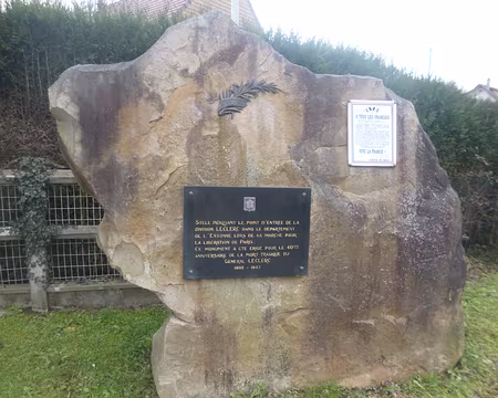 P1160373 Malassis, Forges-les-Bains.