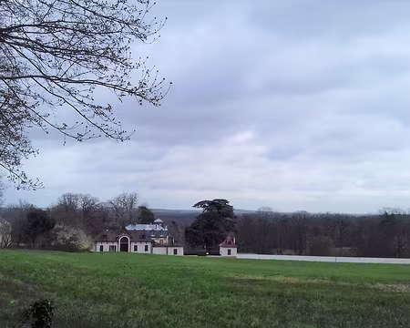 018 Le château de Pré-David et ses communs (XIXème siècle) à Nerville vues de la sente des Bois