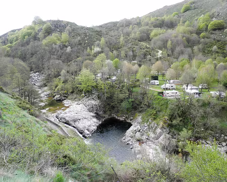 20230430-09h10m48s-P4300657-V3 le Tarn au Pont de Montvert