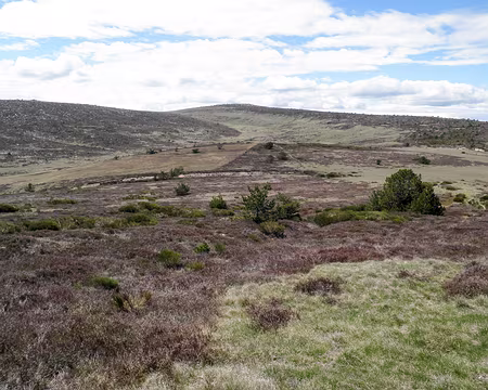 20230430-14h36m58s-P4300693-V3 pres du pic Cassini - vers les sources du Tarn