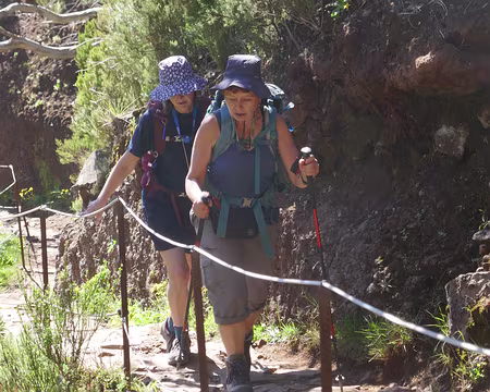 Mad057 Loli et Laure en pleine progression