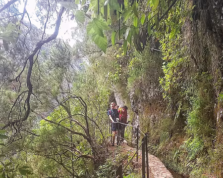 048 Sur la levada do Caldeirão Verde.