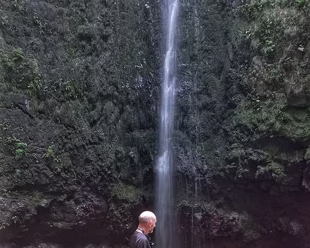 052 Le chaudron vert (Caldeirão Verde) et son impressionnante cascade.