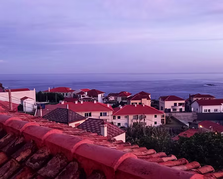 101 1er mai, vue de l'auberge à 7h30, Porto Moniz.