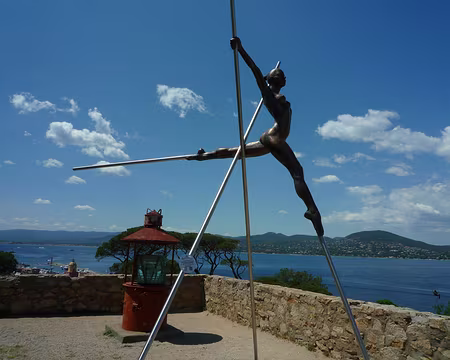 P1320900 Préface à Saint Tropez