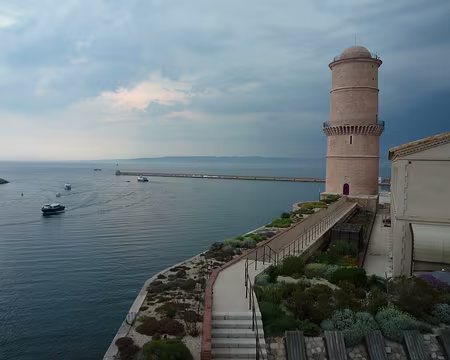 P1330086 Postface : Vieux Port Marseille, Mucem