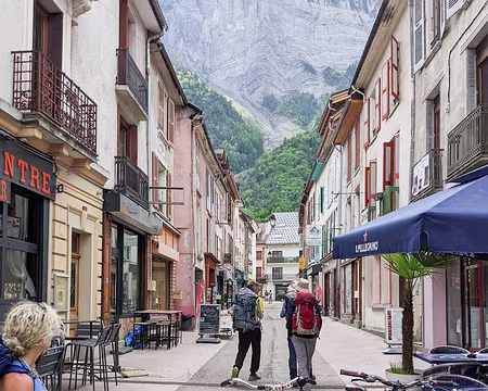 20230529-15h30m45s-PXL_20230529_133045382.MP-V3 Bourg d'oisans le domaine du vélo
