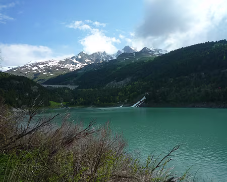 P1330146 Lac du barrage de Plan d'Aval.