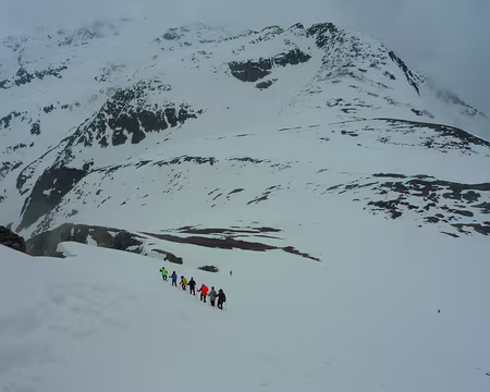 P1330230 çà commence bien rangés ...