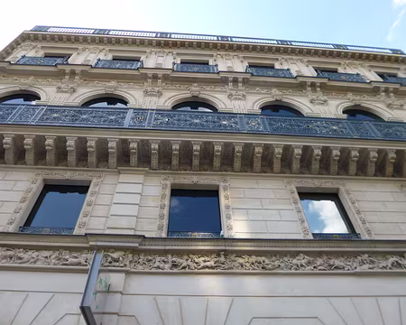 P1160932 La Maison Dorée