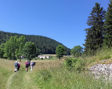003 Départ d’Autrans pour une randonnée en boucle autour du village