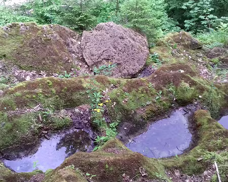 042 L’ancienne carrière de meules de la Molière